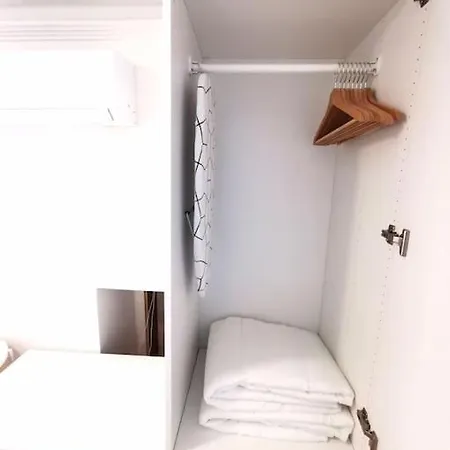 Erzsebet 5b Center 1 Db Bed Very Convenient Budapest