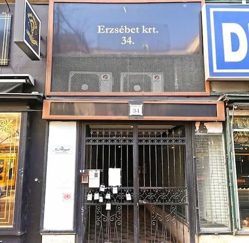Апартаменты Erzsebet 5b Center 1 Db Bed Very Convenient
