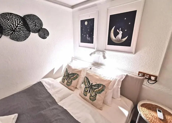 Апартаменты Erzsebet 5b Center 1 Db Bed Very Convenient