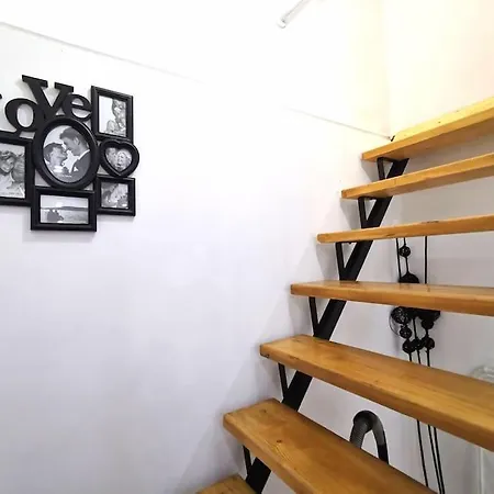 Erzsebet 5b Center 1 Db Bed Very Convenient Budapest